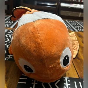 Finding Nemo 22” clownfish orange plush